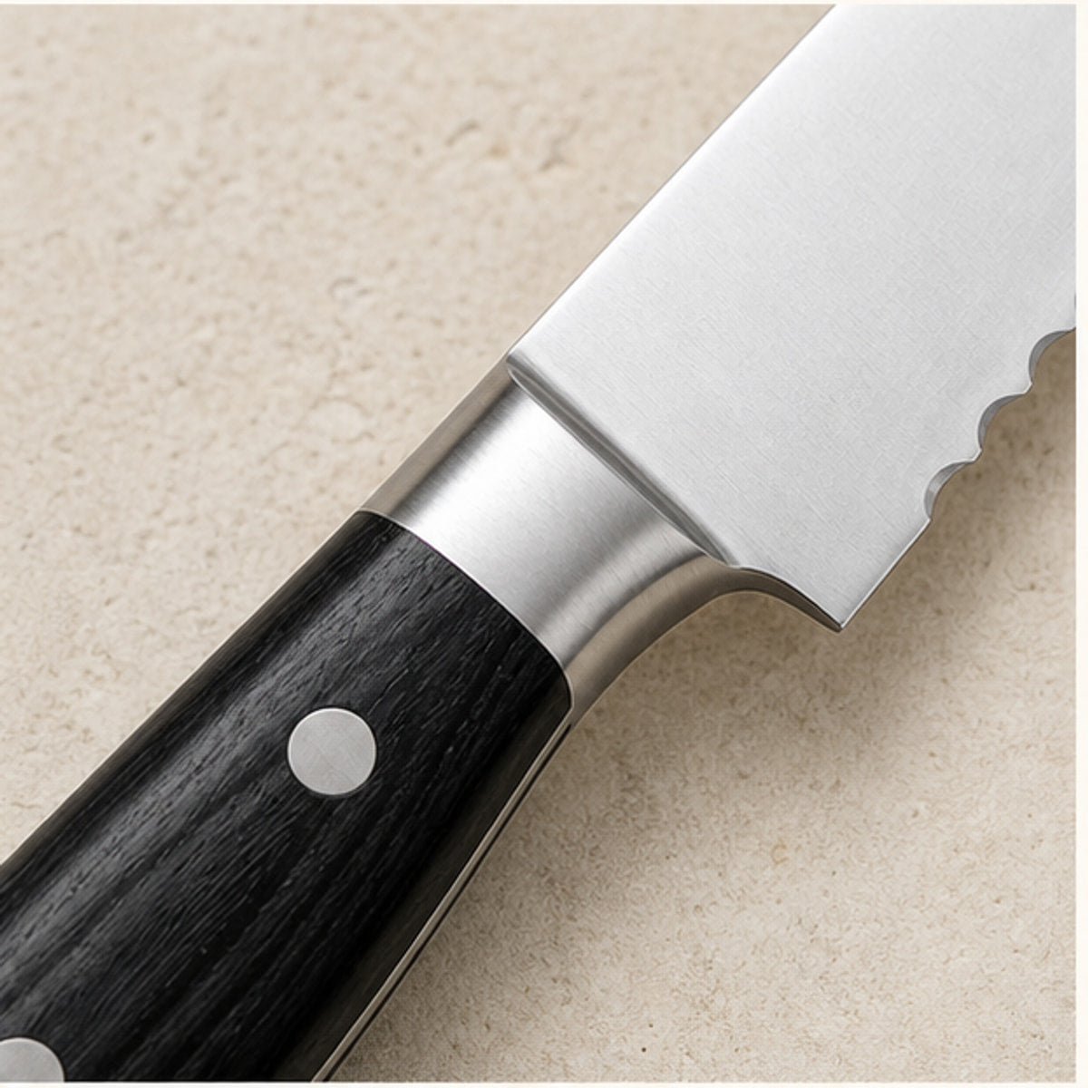 Couteau à pain 20 cm — Ébène Noir